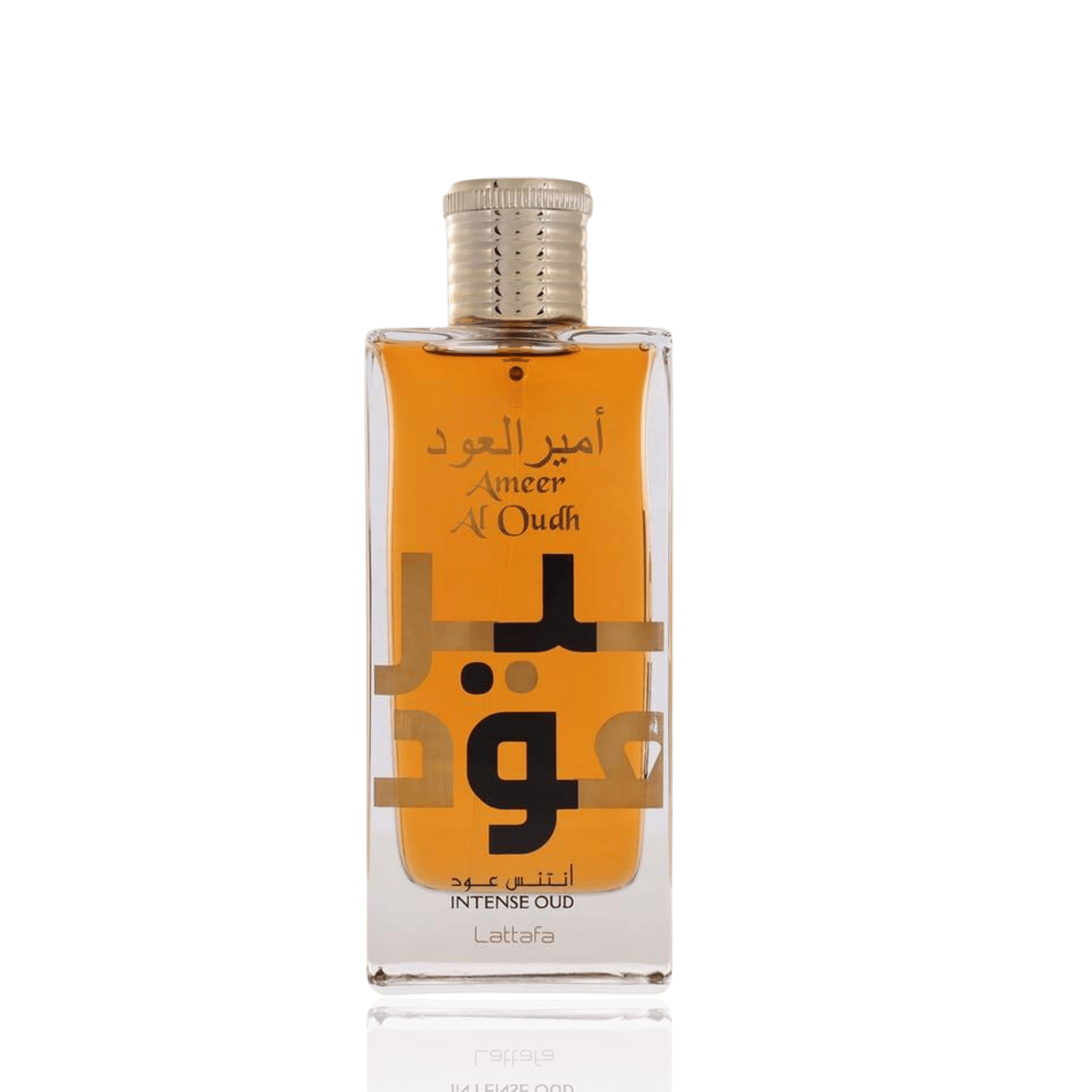 Detaliu flacon premium Lattafa Ameer Al Oudh Intense Oud 100 ml, evidențiind inscripțiile elegante și capacul finisat.