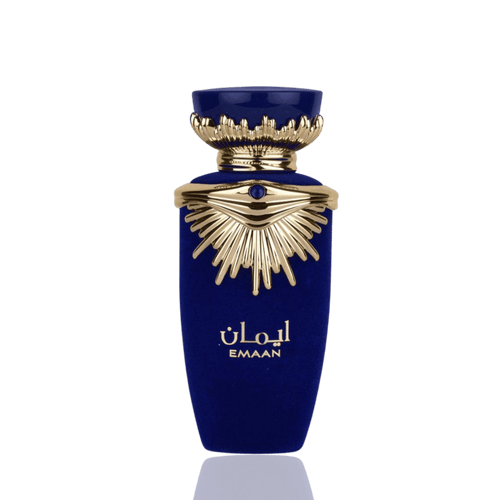 Detaliu flacon Lattafa Emaan apa de parfum, evidențiind armura aurie solară și piatra albastră prețioasă.