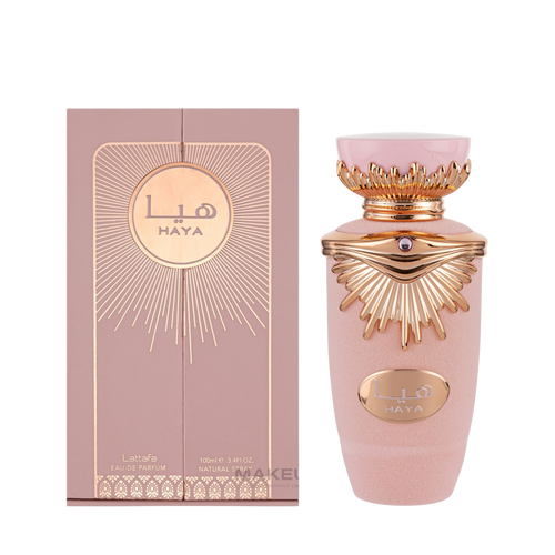 Lattafa Haya apa de parfum pentru damă, flacon frontal roz elegant de 100 ml cu design feminin.
