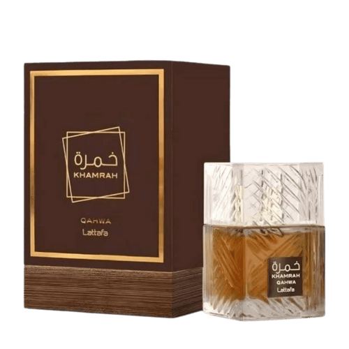 Lattafa Khamrah Qahwa apa de parfum 100 ml, flacon frontal din sticlă greu sculptată cu reflexii calde, parfum original.