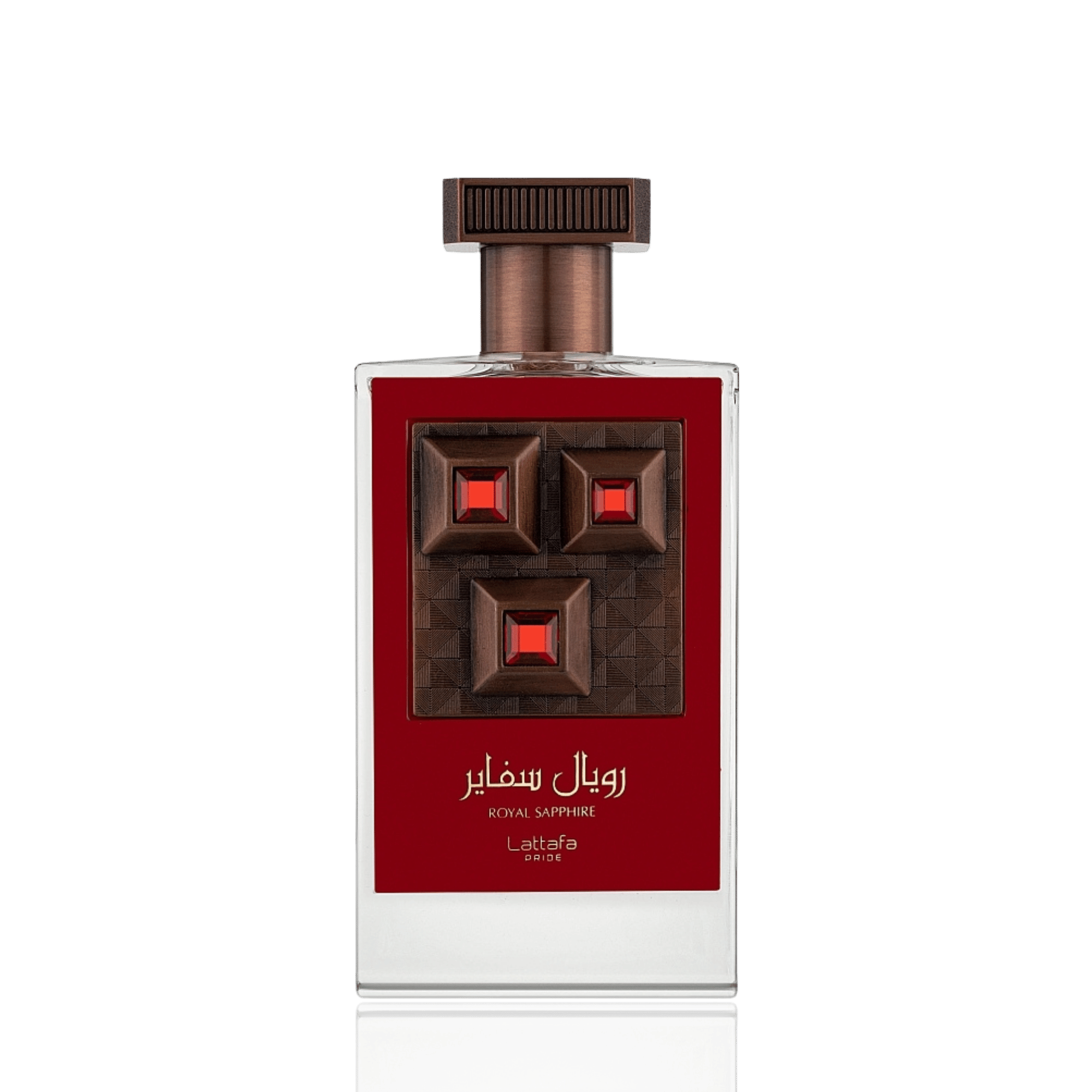 Detaliu flacon Lattafa Pride Royal Sapphire apa de parfum, evidențiind textura fină, pulverizatorul și capacul nobil.