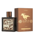 Lattafa Qaed Al Fursan Untamed apa de parfum, flacon frontal masculin cu geometrie modernă și detalii sofisticate.