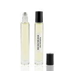 Detaliu flacon M109 MILYON ONE inspirat de Paco Rabanne 1 Million ulei de parfum, evidențiind eticheta și aplicatorul roll-on.