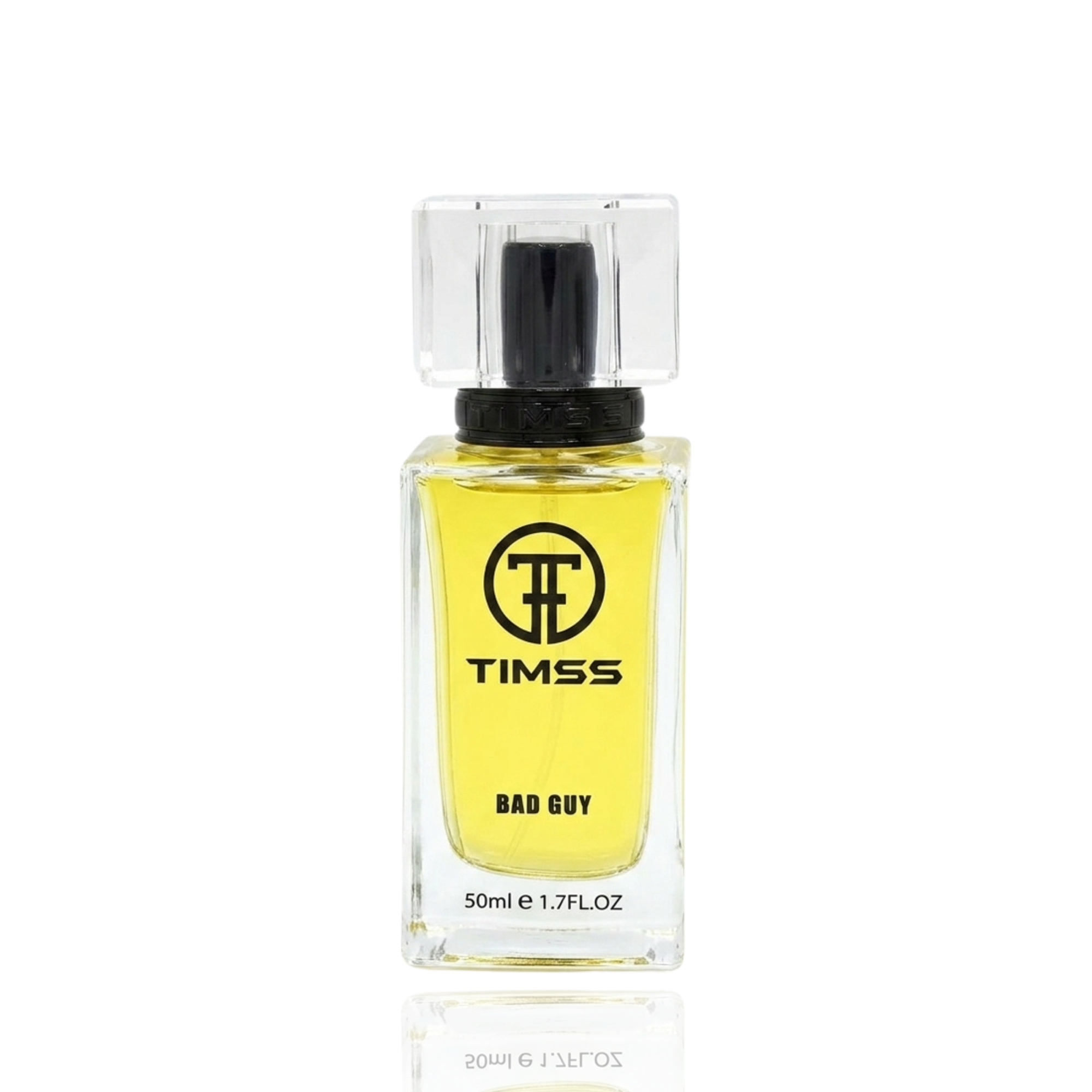 Detaliu flacon TIMSS M 121 Badboy inspirat din Carolina Herrera apa de parfum, evidențiind eticheta și pulverizatorul.