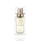 Detaliu flacon TIMSS W 407 Delyna inspirat din Parfums de Marly Delina apa de parfum, evidențiind eticheta și pulverizatorul.