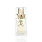 Detaliu flacon TIMSS W 414 Good Girl Blush inspirat din Carolina Herrera apa de parfum, evidențiind eticheta și pulverizatorul.